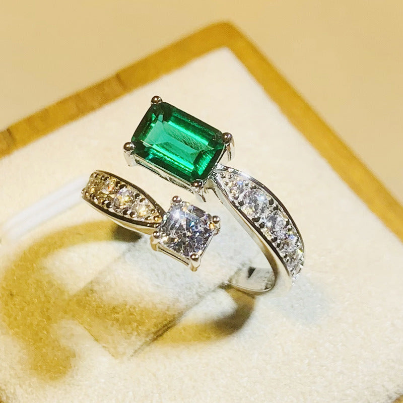 Retro Fashion Women's Ring