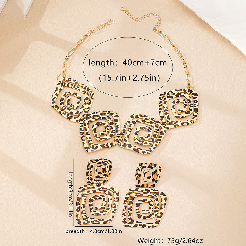 Leopard Print Stud Earrings Set