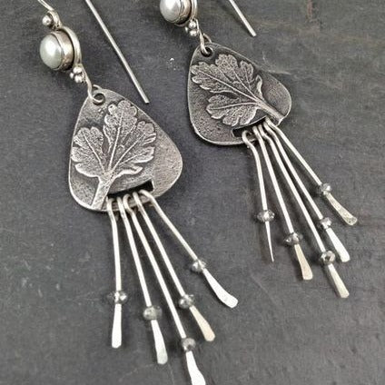 Inlaid Pearl Vintage Tassel Earrings