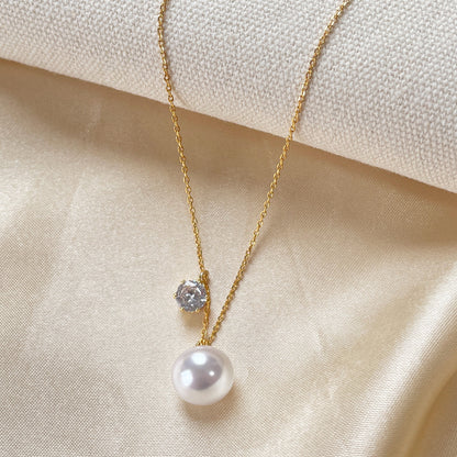 Elegant Gold-plated Rhinestone Necklace