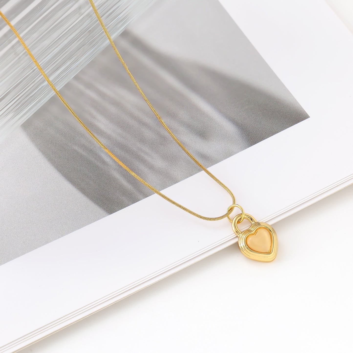 Retro Natural Stone Necklace