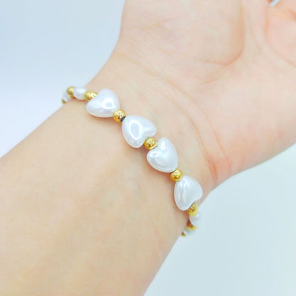 Elegant Heart Pearl Bracelet