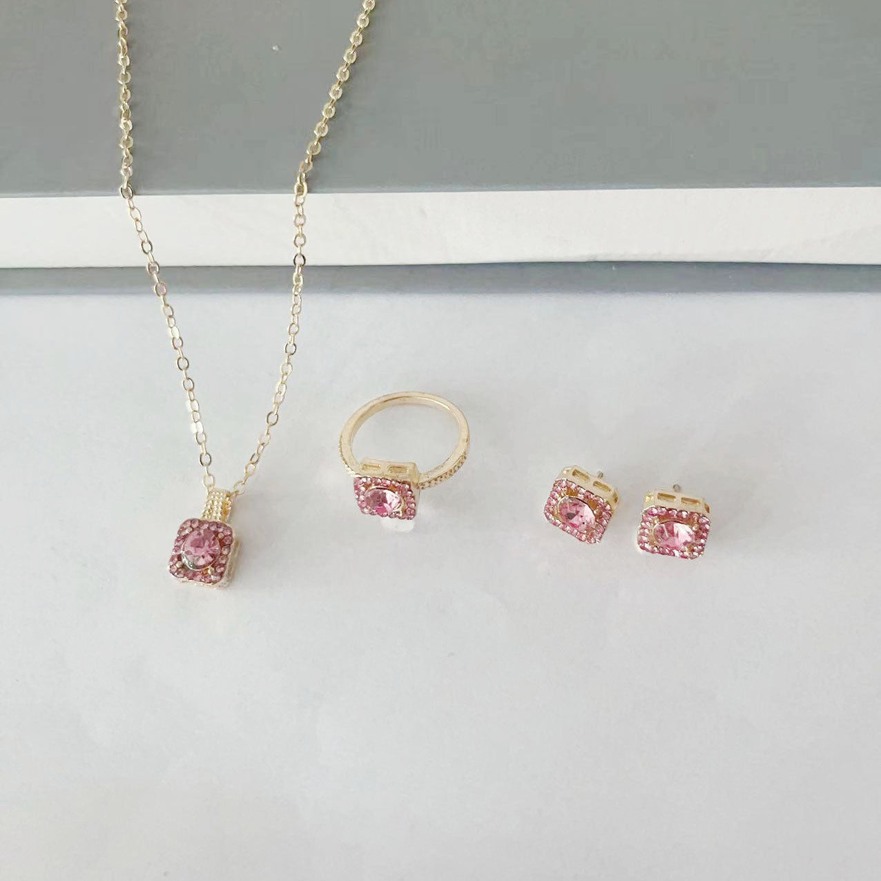 Elegant Square Necklace Set