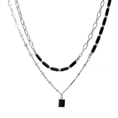 Elegant Geometric Pendant Necklace