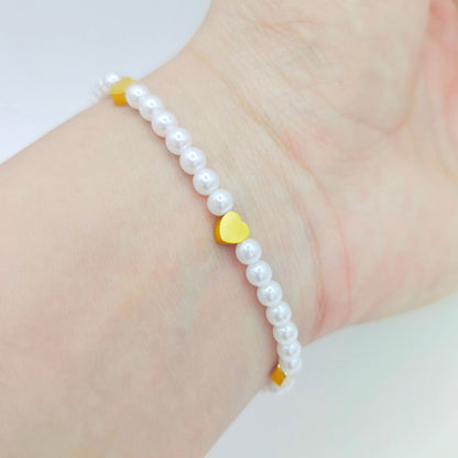 Elegant Heart Pearl Bracelet