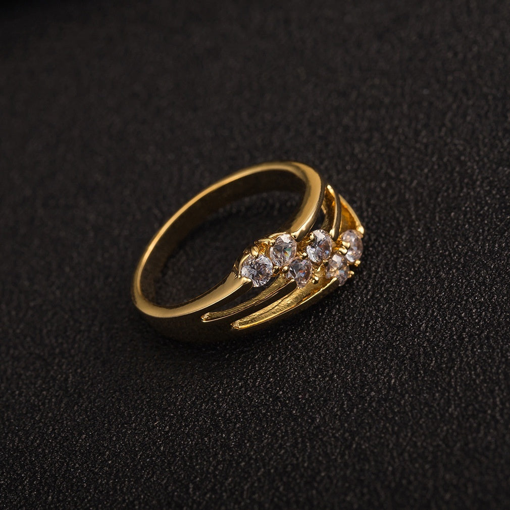 Elegant Six Zircon Ring