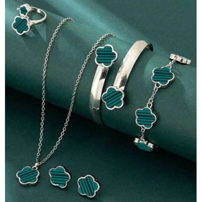 Five-Leaf Flower Jewelry Set
