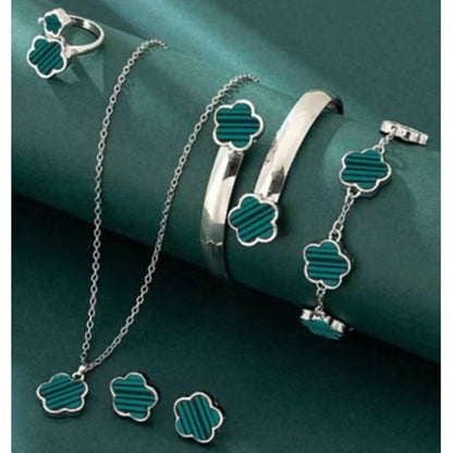 Five-Leaf Flower Jewelry Set