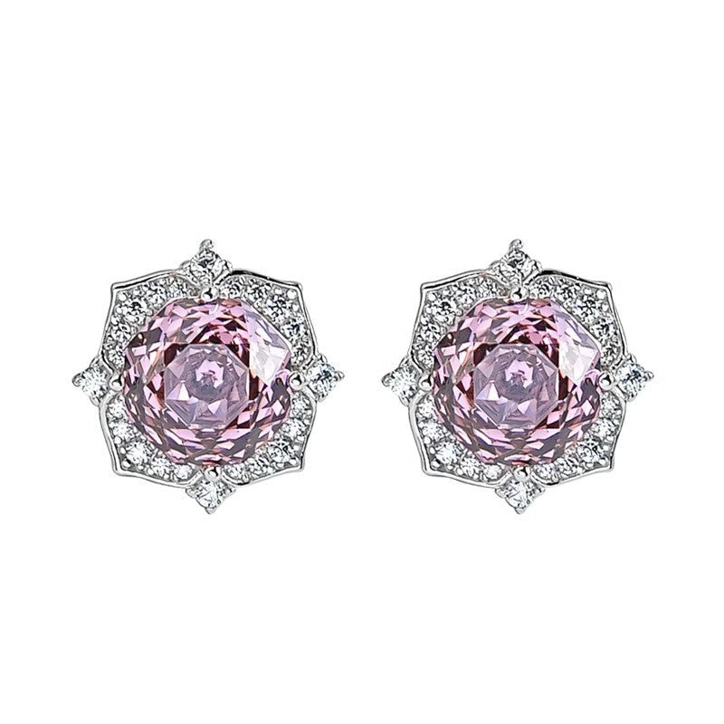 Elegant Floral Diamond Ring