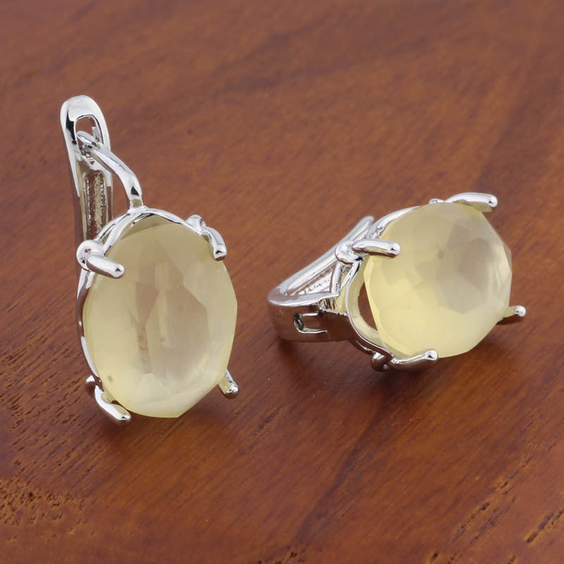 Romantic Retro Oval Earrings