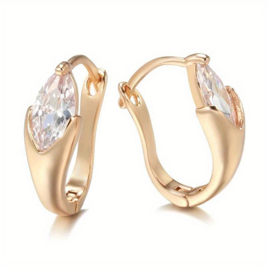 Minimalist Gold Water Drop Earrings