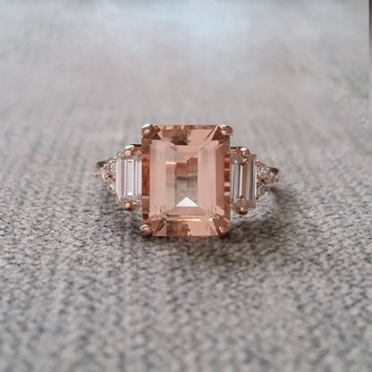 Exquisite Diamond Fashion Ring