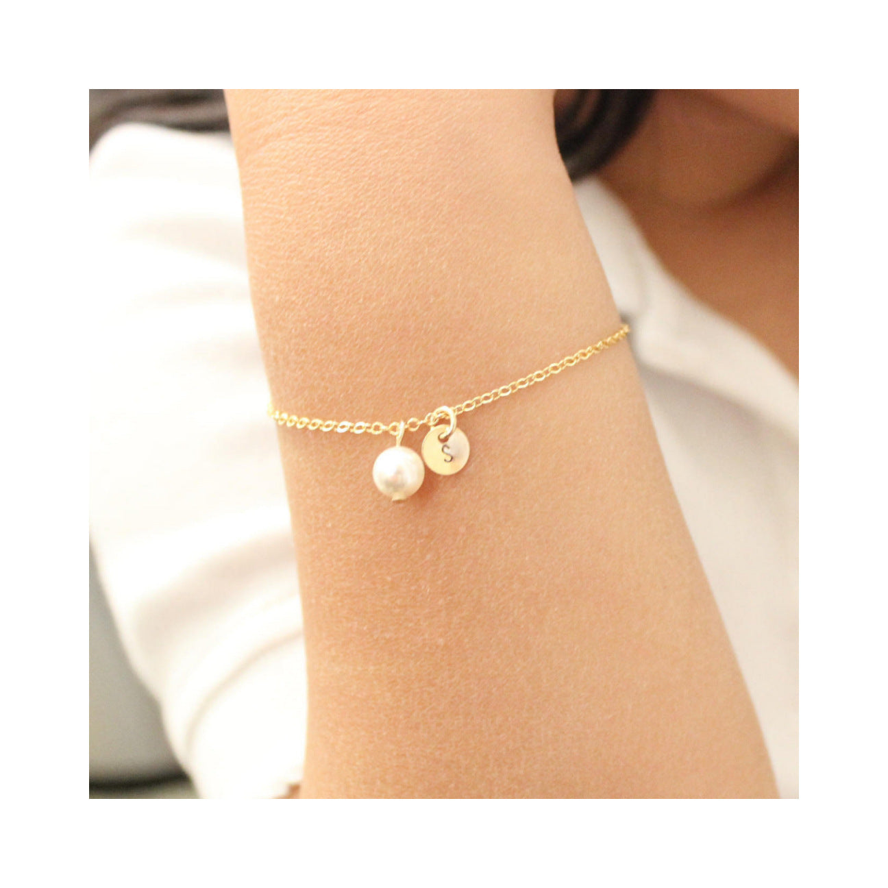 Elegant 26 Letter Bracelet