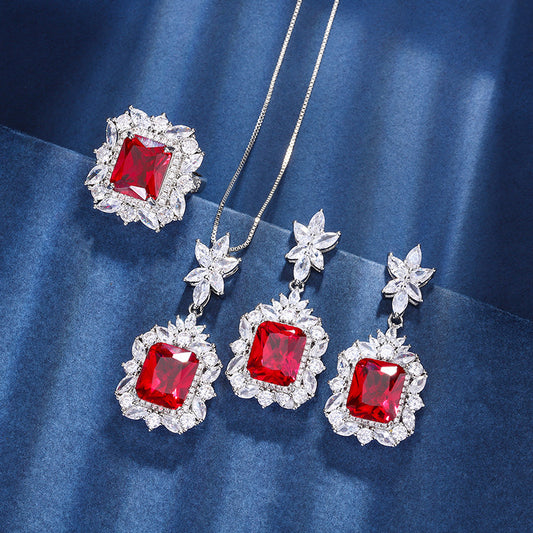 Elegant Gold Plated Necklace Set