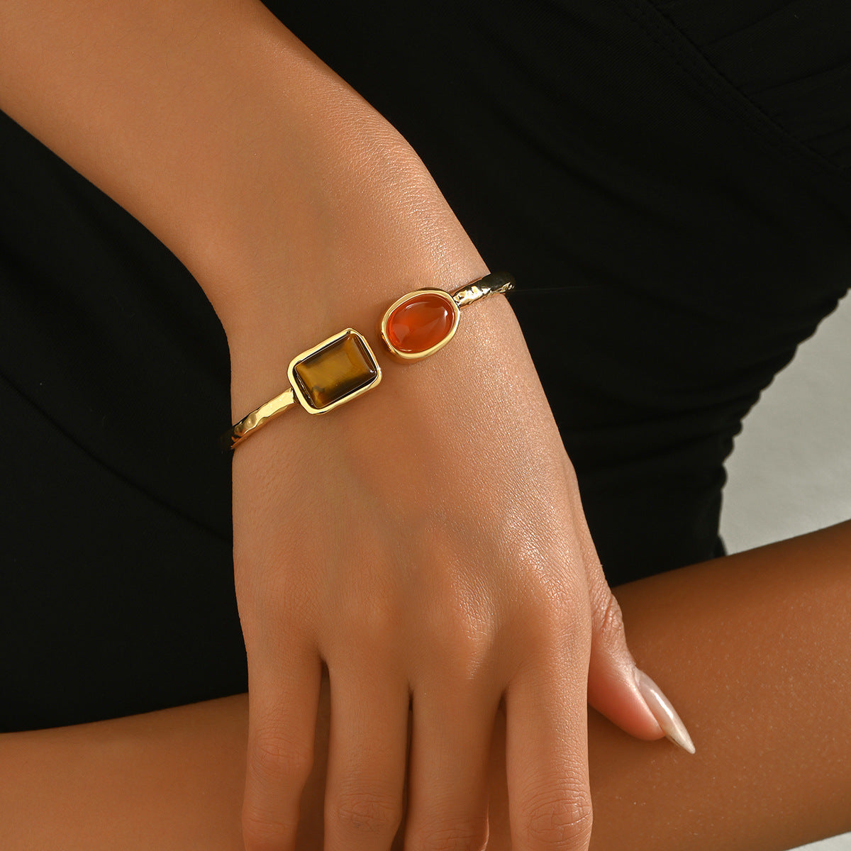 Geometric Inlaid Gem Bracelet