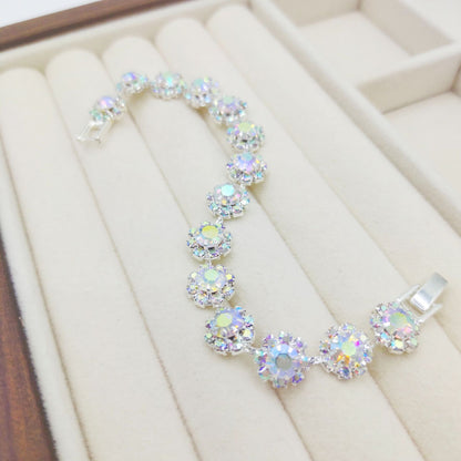 Elegant Flower Design Bracelet