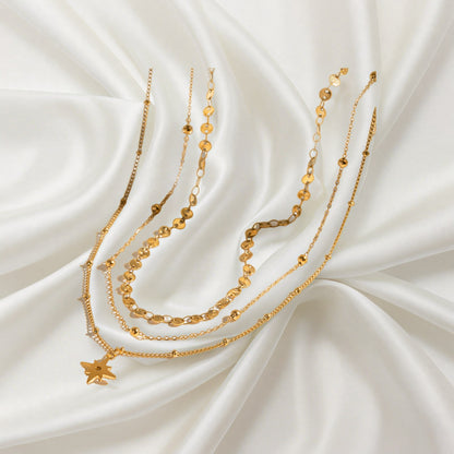 Rhinestone Star Pendant Necklace